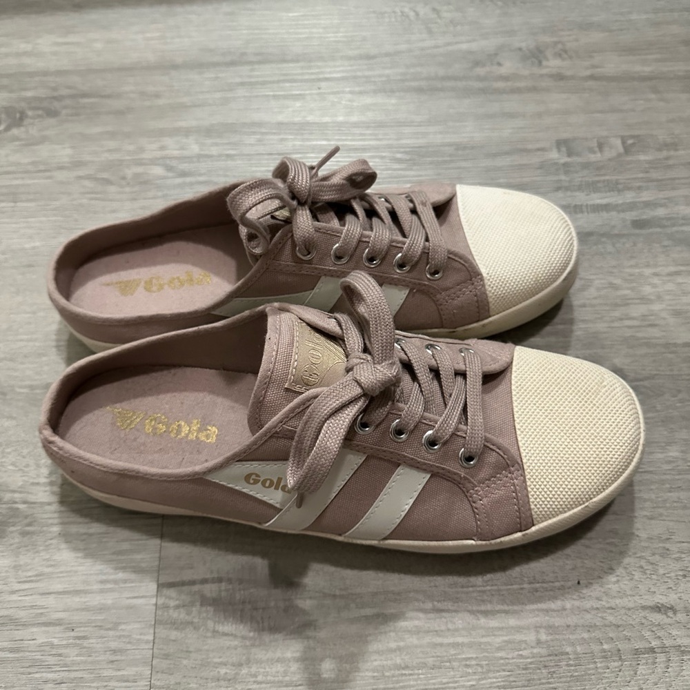 Gola Coster mules || Sz 10 comfort easy to put on distressed look